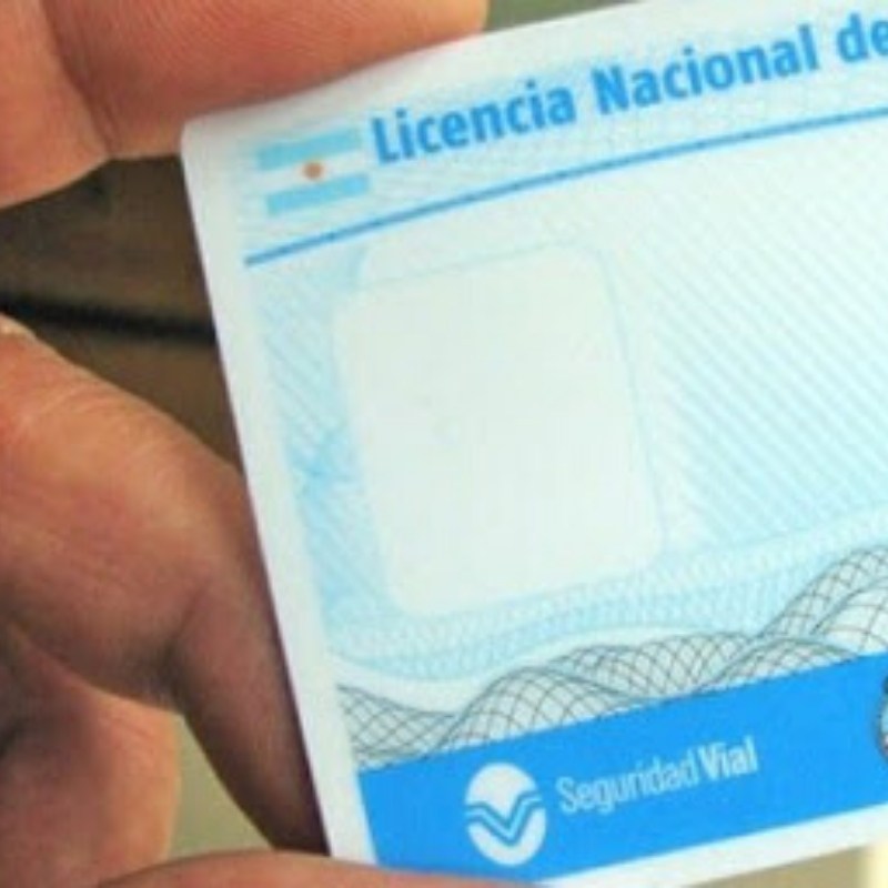 Alternativa de Figueroa Casas para agilizar el duplicado de la licencia de conducir 